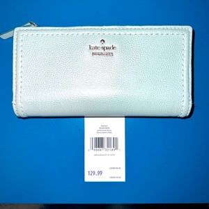 Kate Spade Braylon Misty Mint Wallet…..Like New!